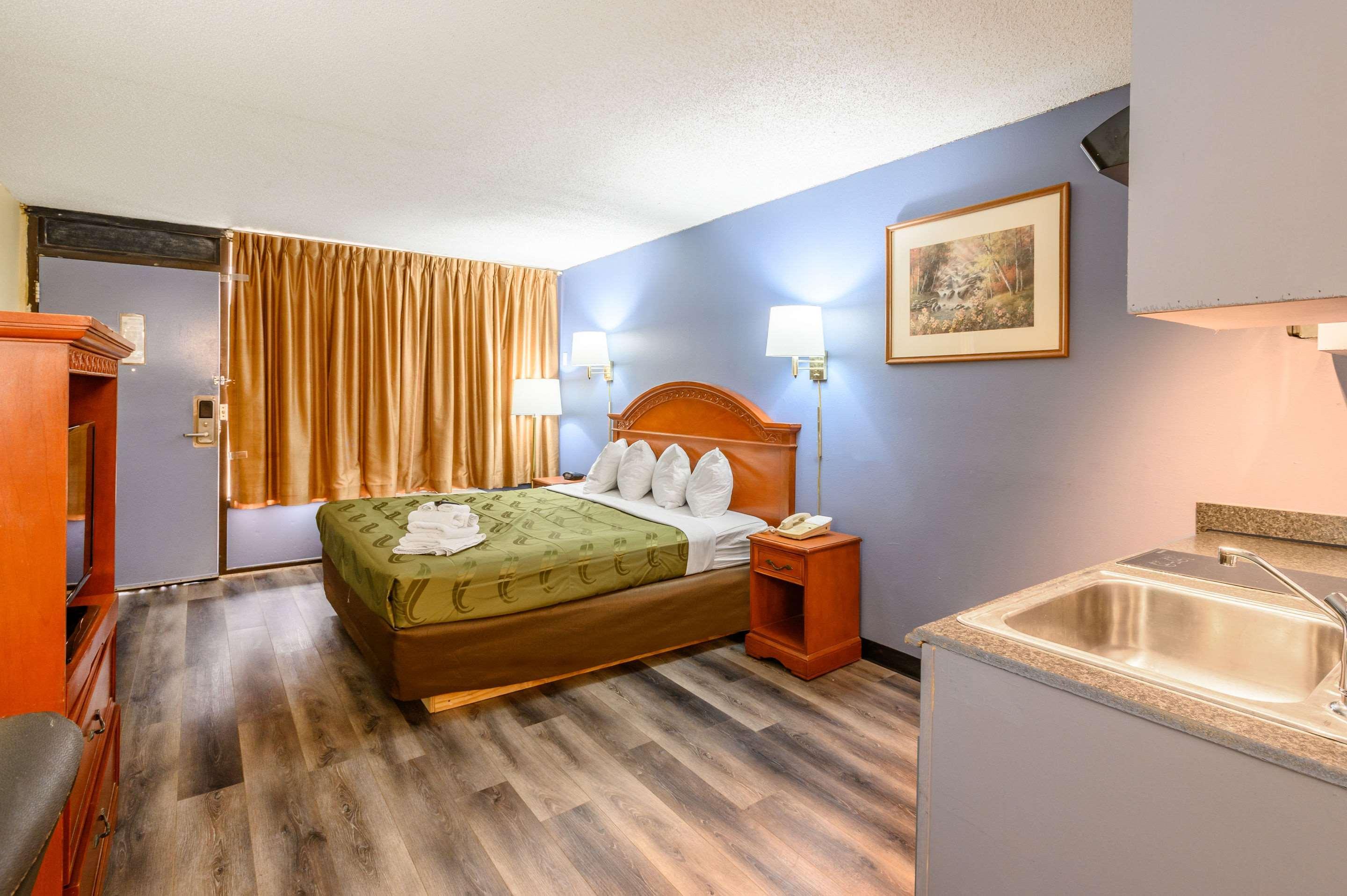 Quality Inn New Orleans I-10 East Екстериор снимка