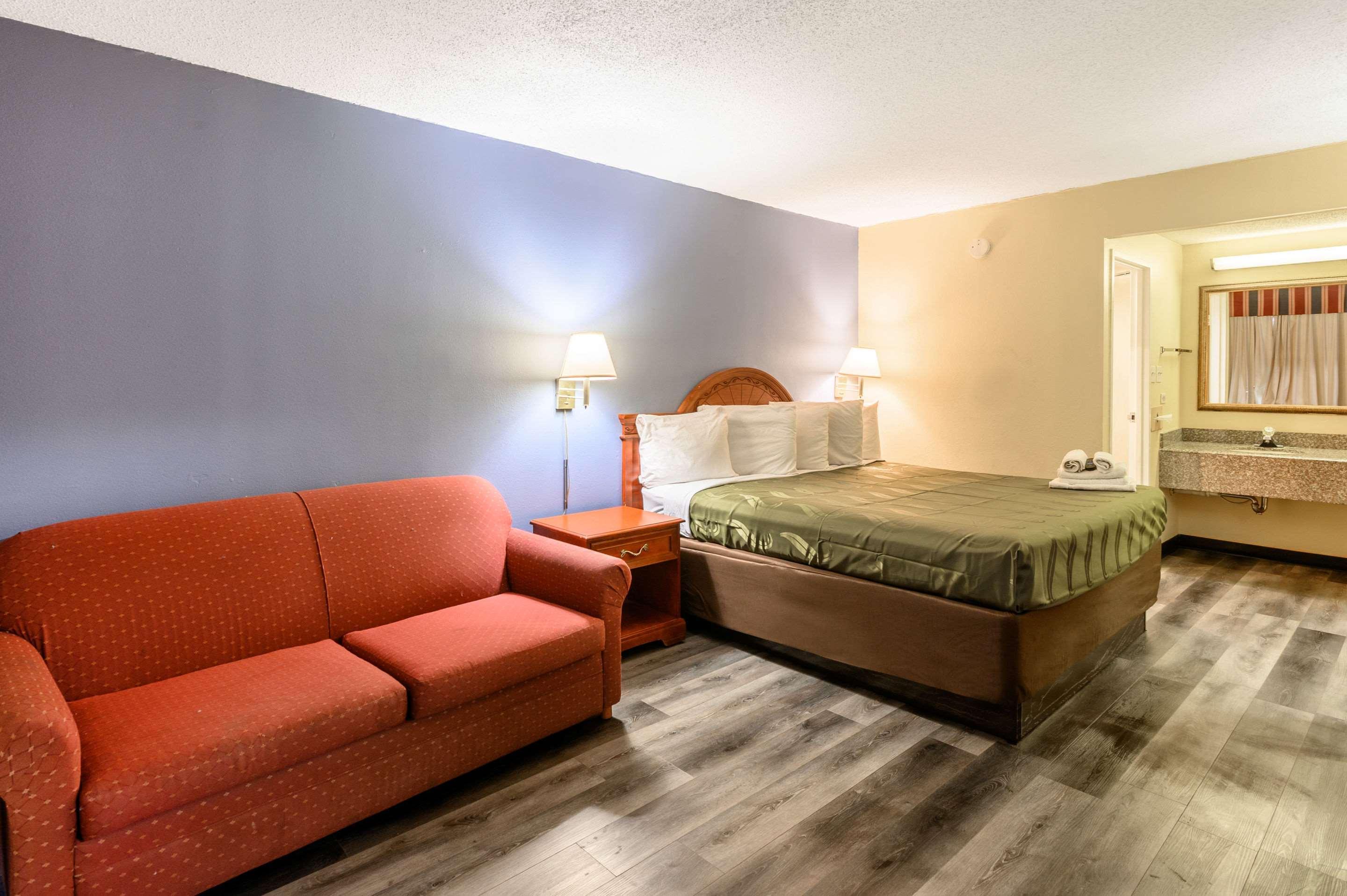 Quality Inn New Orleans I-10 East Екстериор снимка